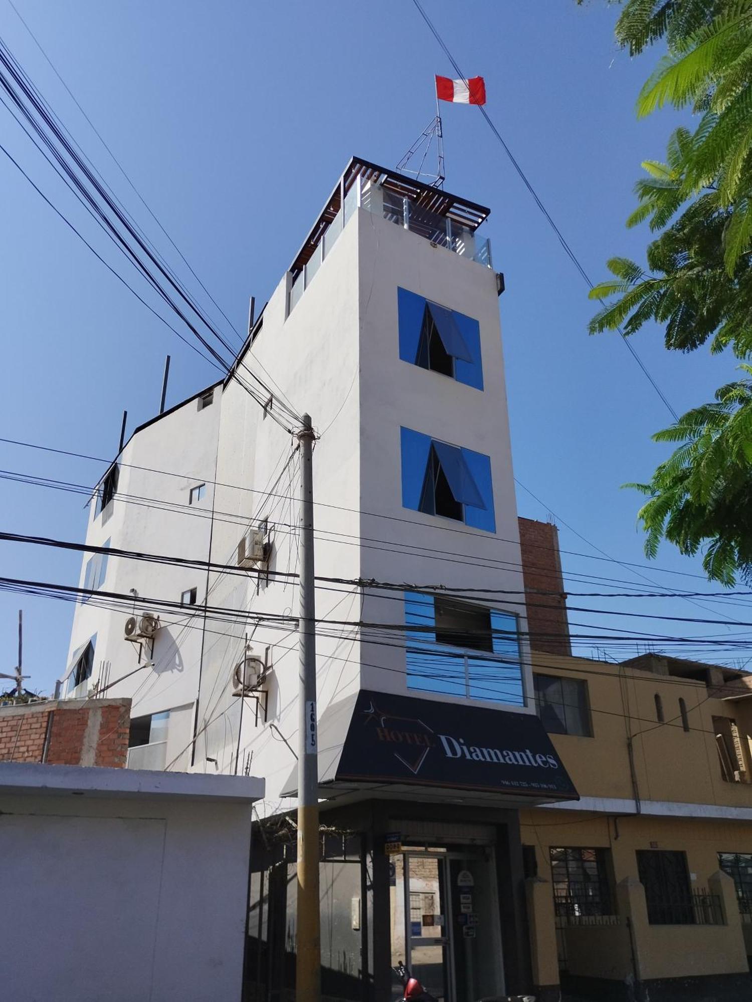 Hospedaje Diamantes Huacho Exteriör bild